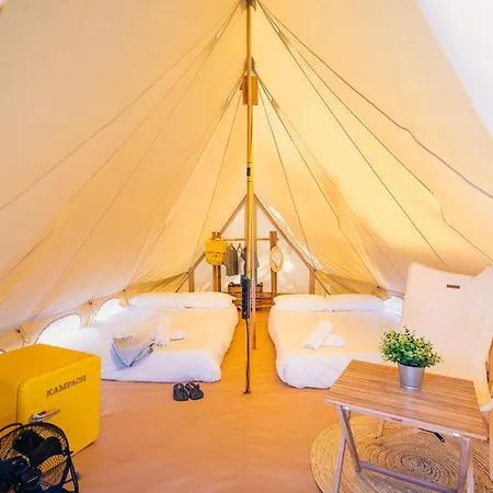 Kampaoh Luxury tent Benicassim
